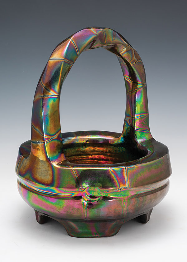 2 James Watkins’ double-walled basket, 13 in. (33 cm) in height, fumed stoneware, 2020.