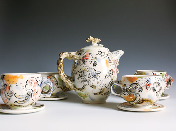 Parrot Tea Set, to 7½ in. (19 cm) in height, by Emilie Bouvet-Boisclair.