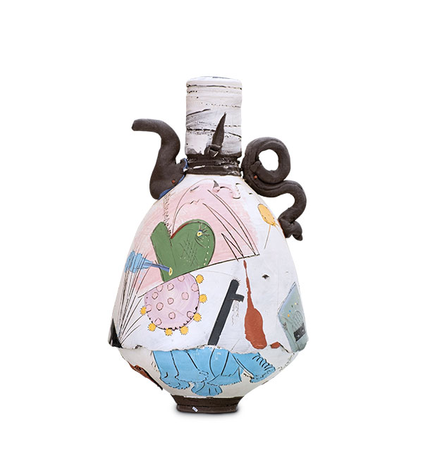 2 Don Reitz’ untitled vessel (Sara Series), 19 in. (48 cm) in height, ceramic, circa 1982–1985. Collection of Julianne and David Armstrong. Photos: AMOCA.