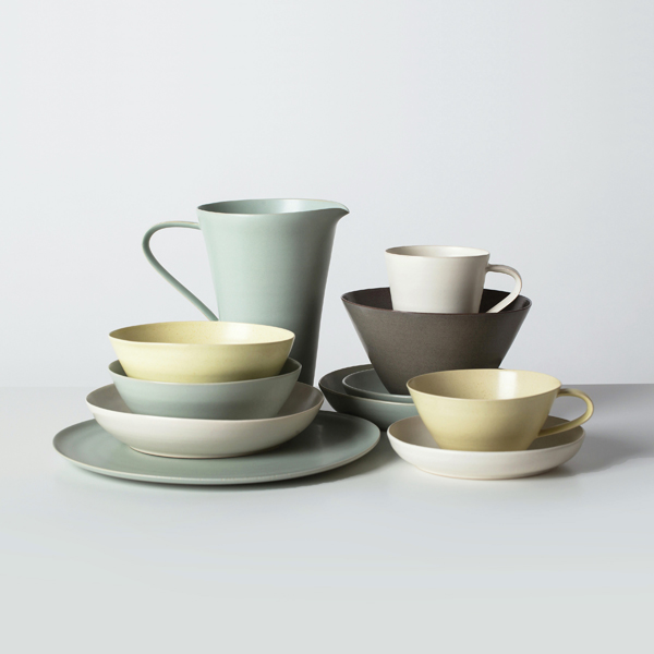 2 Stuart Carey’s tableware, semi-porcelain, 2015. Photo: Sophie Mutevelian.