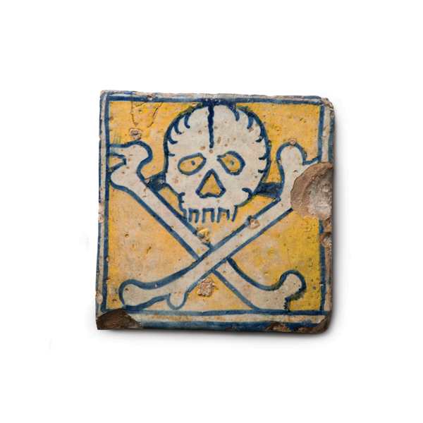 Calavera-MCB-45195_OUT