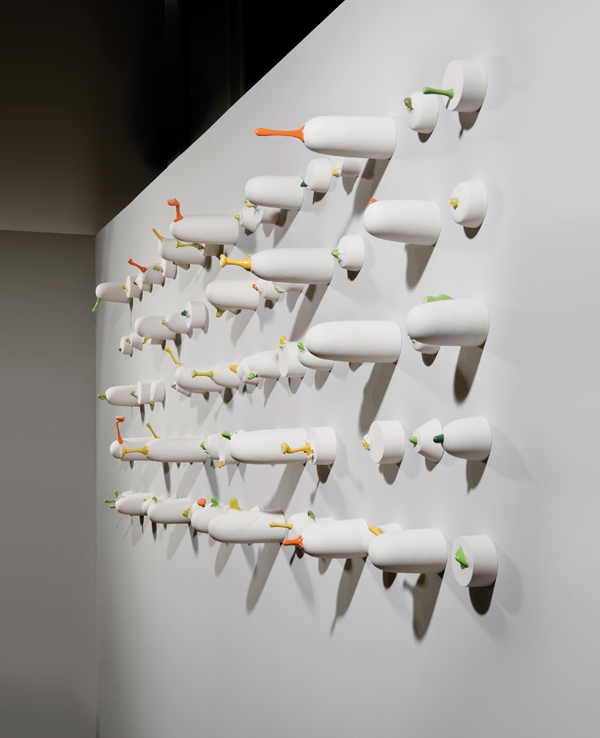 Emily Gardiner's Out Than In (Material Catharsis Series), 10 ft. 8 in. (3.2 m) in length, slip-cast porcelain, solid glaze, 2013. Photo: Ester Segarra.