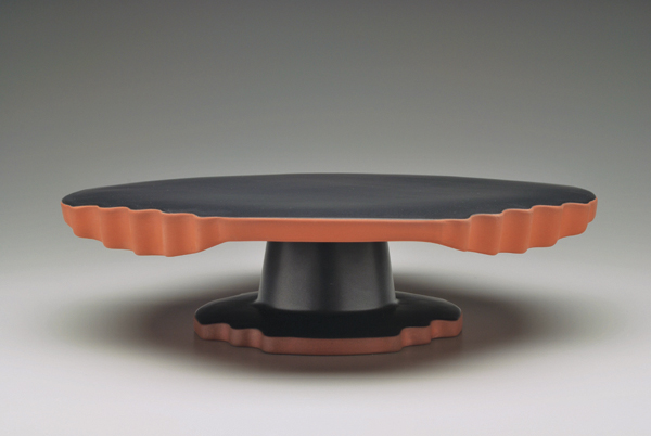 4 Paul Eshelman’s Corrugated Cake Plate, 13 in. (33 cm) in diameter, slip-cast red stoneware, 2016.