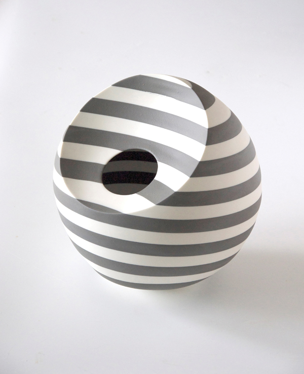 2 Tomoko Sakumoto’s untitled, ceramic.