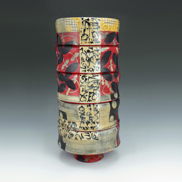 1 Adero Willard’s Patchwork, 12 in. (30 cm) in height, terra cotta, sgrafitto, slip trailing, wax resist, 2014.