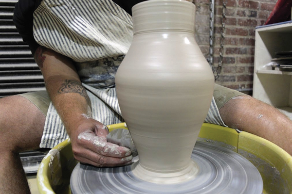 2 Once the shape is defined, refine it and remove throwing lines using a rib.