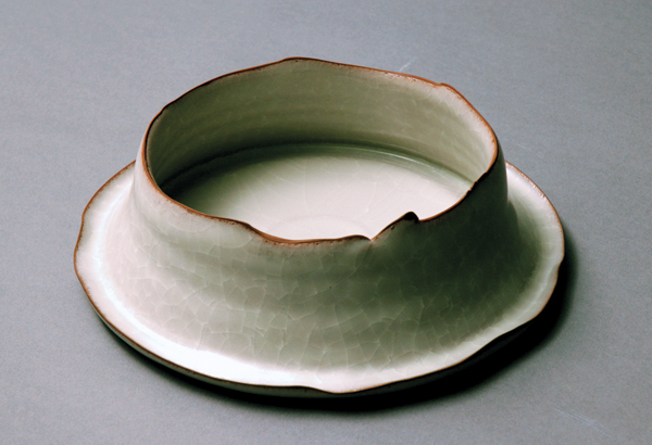TakeshiYasuda-Bowl-Ice-Brake-Celadon