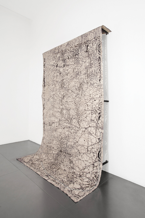 7 Morgane Tschiember’s Skin, 6 ft. 4 in. (1.9 m) in height, ceramic, fabric, varnish, steel, 2013. Photo: Isabelle Giovacchini. Copyright: Adagp, Paris. Courtesy of Galerie Loevenbruck, Paris.